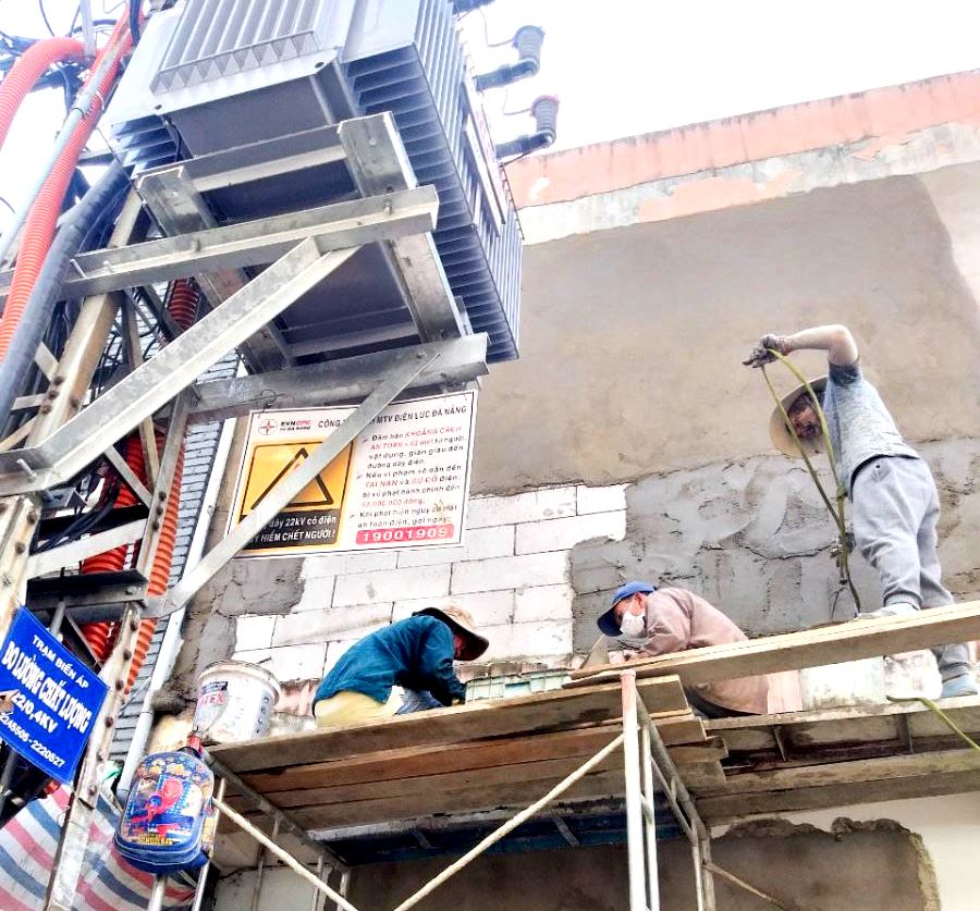 Chấm dứt tình trạng vi phạm hành lang an toàn lưới điện